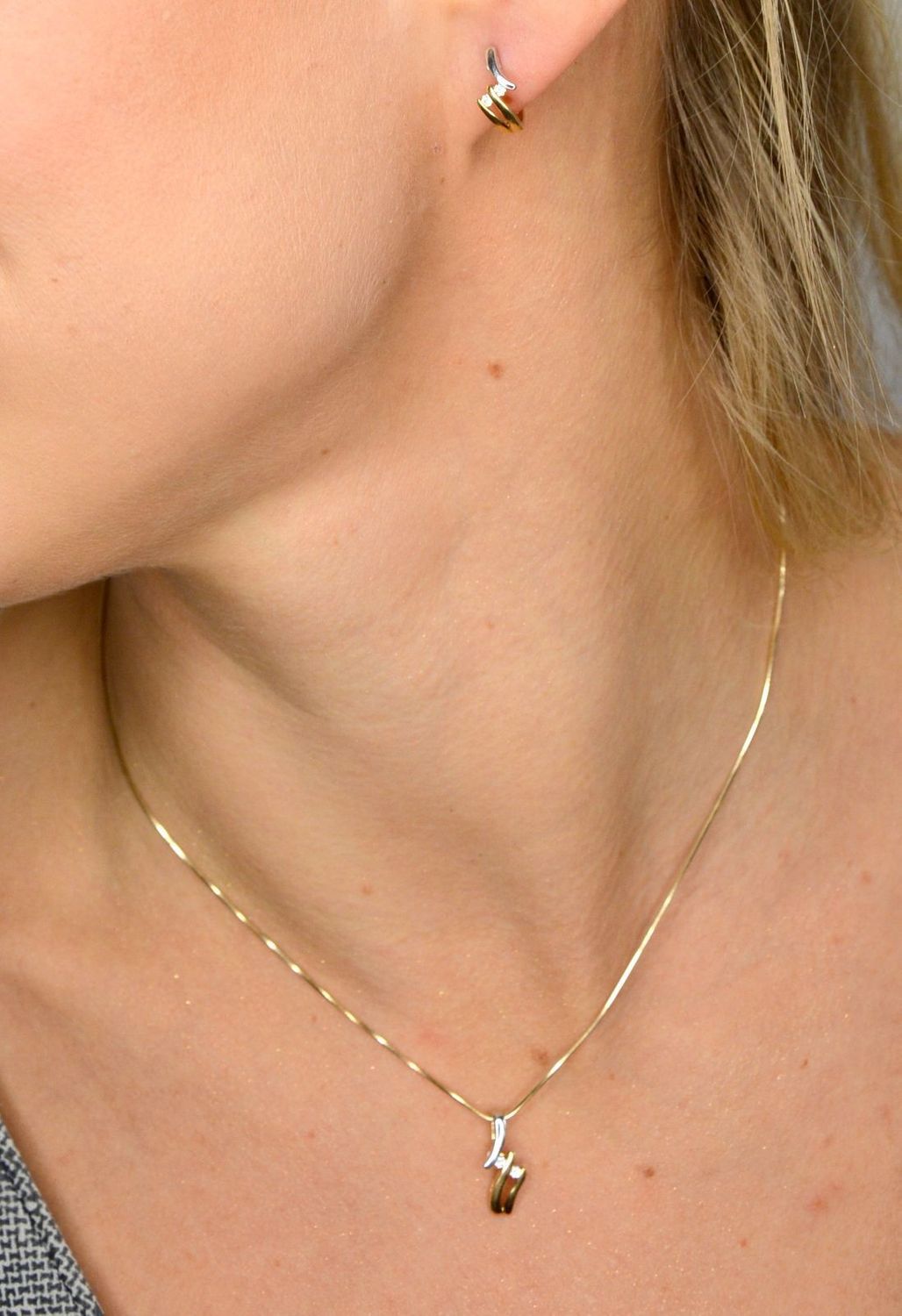 Zawieszka złota DIAMENT białe złoto, diamenty 0660027173 HSI.jpg